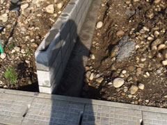 3.ベース基礎にコンクリートブロック積み完了 3.ベース基礎にコンクリートブロック積み完了