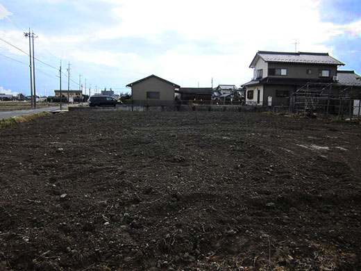 荒れ地の整地(愛知県稲沢市)