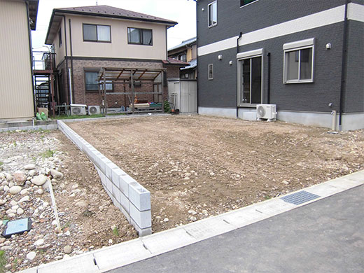 荒れ地の整地(施工後) 荒れ地の整地(施工後)