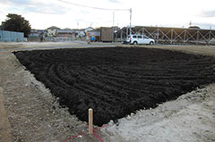 荒れ地の整地ならびに畑の土入れ替え工事(愛知県扶桑町)