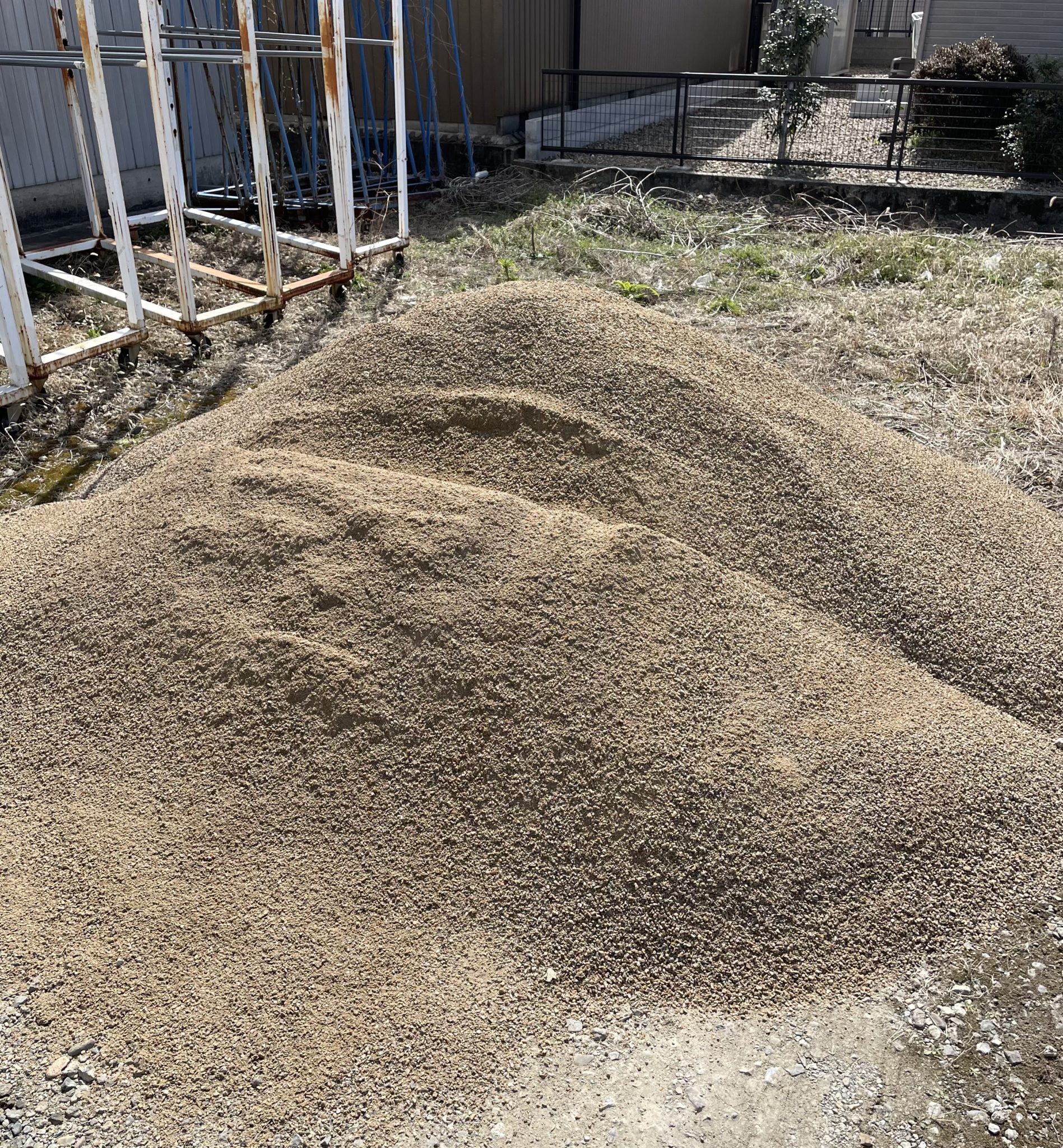 AE4A3D85-0871-429A-8A64-